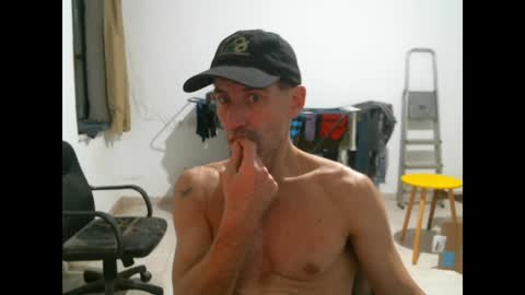 jlmbud online show from 01/01/25, 12:00