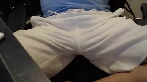 jlouis759 online show from 11/01/25, 08:05