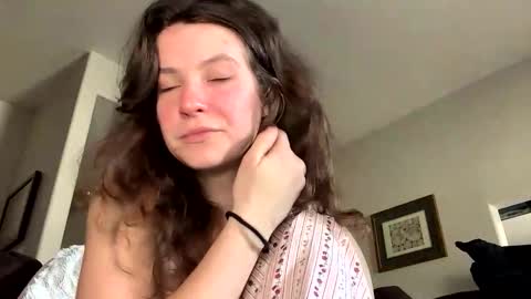 jlynn1997 online show from 01/12/26, 06:02