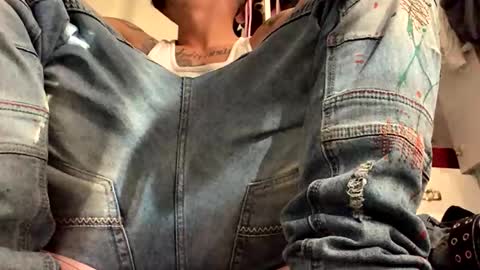 jmartel92 online show from 03/03/26, 03:51