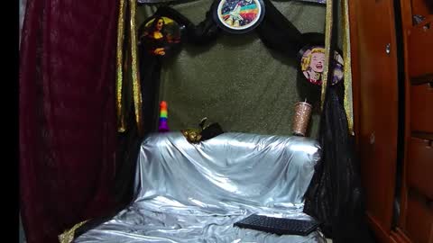 Miguel    ONLYFANS   THECRAZYADAM online show from 02/24/26, 01:47