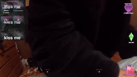 jmizzle974 online show from 04/16/26, 06:03