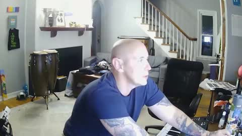Snapshot of jmo0209 chatting on 10/07/25, 02:42 jmo0209 online show from 10/07/25, 02:42