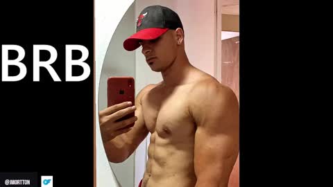 Snapshot of jmortton chatting on 02/16/25, 04:42 IGJmortton online show from 02/16/25, 04:42