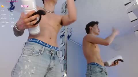 Joan Gonzalez online show from 03/12/25, 05:46