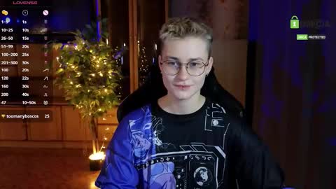 Snapshot of joan_night chatting on 02/19/26, 09:11 J online show from 02/19/26, 09:11