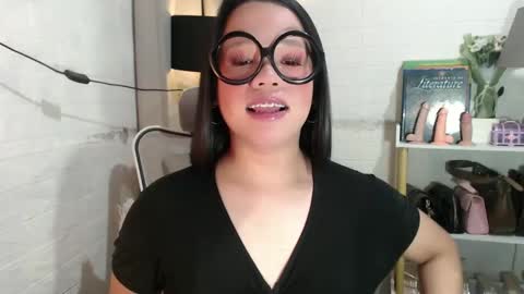 Joana online show from 03/11/25, 12:11