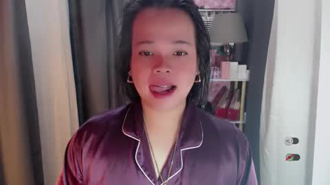 Joana online show from 04/12/26, 07:41