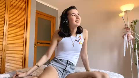 joanaphippin online show from 04/20/26, 07:22