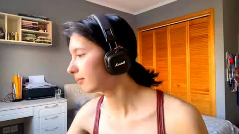 joanaphippin online show from 04/24/26, 07:44