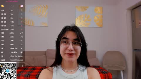 Mia online show from 01/16/25, 12:31