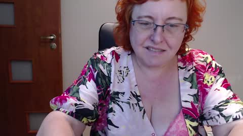 Snapshot of joannaandneighbour chatting on 12/03/24, 11:01 Joanna and Greg online show from 12/03/24, 11:01
