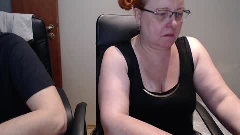 Snapshot of joannaandneighbour chatting on 01/18/25, 08:41 Joanna and Greg online show from 01/18/25, 08:41