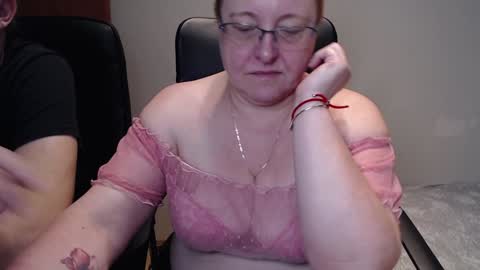 Snapshot of joannaandneighbour chatting on 01/25/25, 07:38 Joanna and Greg online show from 01/25/25, 07:38