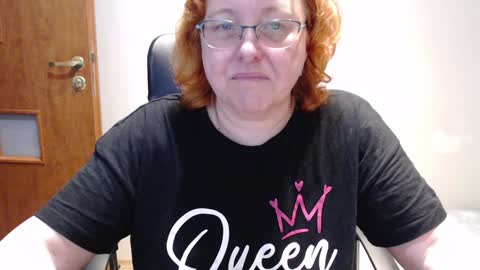 Snapshot of joannaandneighbour chatting on 02/04/25, 07:29 Joanna and Greg online show from 02/04/25, 07:29