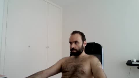 joaodias_18 online show from 04/01/26, 10:16