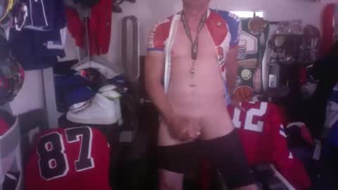 Snapshot of jockdad87 chatting on 06/07/26, 11:08 JockDad87 online show from 06/07/26, 11:08