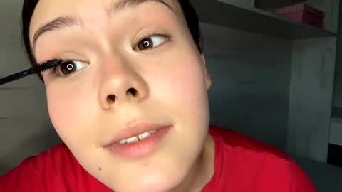 Mila online show from 07/11/26, 01:25