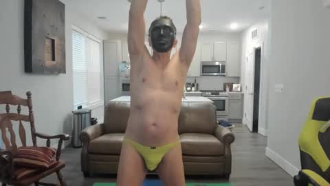 joe1997202399 online show from 10/19/25, 09:48