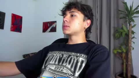 Snapshot of joe23___ chatting on 04/05/26, 10:12 Joe online show from 04/05/26, 10:12