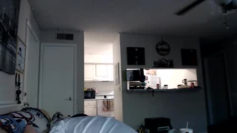 Snapshot of joe7168 chatting on 03/25/26, 10:16 joe7168 online show from 03/25/26, 10:16