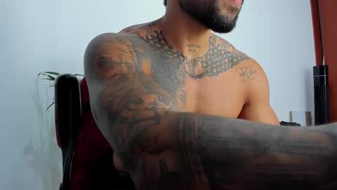 Snapshot of joe_esthetic chatting on 10/22/25, 11:48 joe_esthetic online show from 10/22/25, 11:48