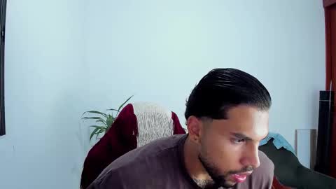 Snapshot of joe_esthetic chatting on 10/26/25, 11:20 joe_esthetic online show from 10/26/25, 11:20