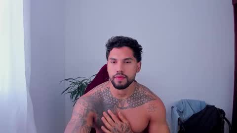 Snapshot of joe_esthetic chatting on 12/02/25, 01:50 joe_esthetic online show from 12/02/25, 01:50