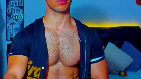 Snapshot of joel_ferreira chatting on 03/09/25, 08:10 Joel online show from 03/09/25, 08:10