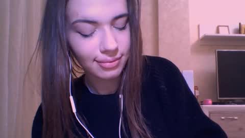 Jennifer online show from 12/15/25, 05:39