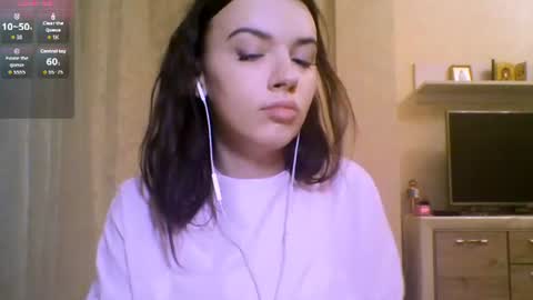 Jennifer online show from 06/11/26, 12:32