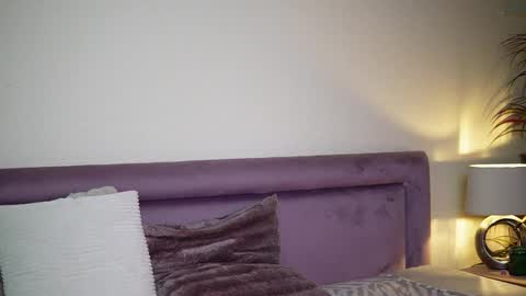  Joelle  online show from 12/03/25, 09:46