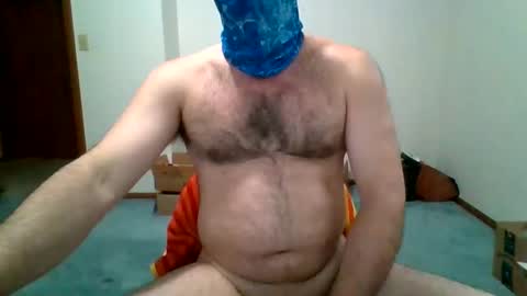 Snapshot of joelo555054 chatting on 05/17/26, 01:40 joelo555054 online show from 05/17/26, 01:40