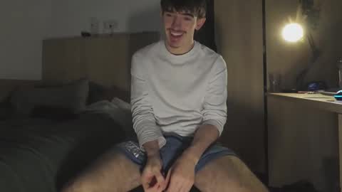 Snapshot of joeosulli2024 chatting on 09/22/25, 12:51 JoeOsulli online show from 09/22/25, 12:51