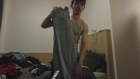 Snapshot of joeosulli2024 chatting on 10/16/25, 08:32 JoeOsulli online show from 10/16/25, 08:32