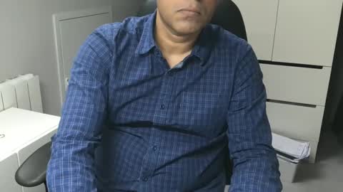 Snapshot of joeshades21 chatting on 01/14/25, 11:20 joeshades21 online show from 01/14/25, 11:20