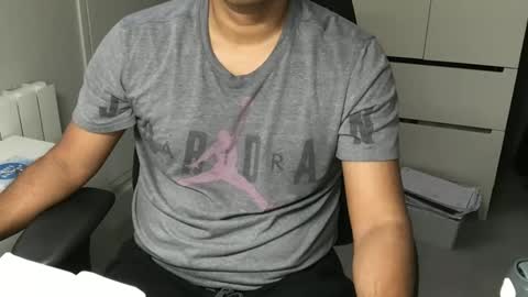 Snapshot of joeshades21 chatting on 01/15/25, 09:02 joeshades21 online show from 01/15/25, 09:02