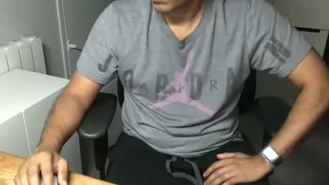 Snapshot of joeshades21 chatting on 01/18/25, 11:00 joeshades21 online show from 01/18/25, 11:00