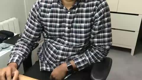 Snapshot of joeshades21 chatting on 01/22/25, 12:27 joeshades21 online show from 01/22/25, 12:27