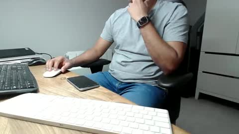 Snapshot of joeshades21 chatting on 02/17/25, 11:13 joeshades21 online show from 02/17/25, 11:13