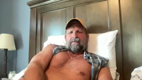 joestros online show from 10/08/25, 08:17