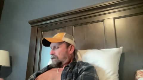 joestros online show from 12/22/25, 09:45