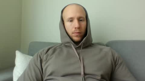 Snapshot of joeybanan chatting on 03/04/25, 10:02 joeybanan online show from 03/04/25, 10:02