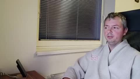 Snapshot of jogger1991 chatting on 12/01/24, 08:09 Jogger1991 online show from 12/01/24, 08:09