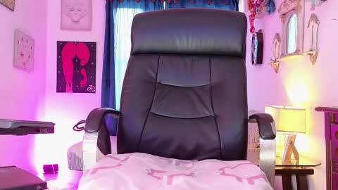 Snapshot of johabennet_ chatting on 03/03/25, 06:55 . Johanna Bennet Model Indepenent . online show from 03/03/25, 06:55