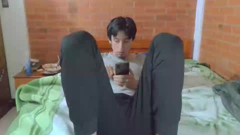 johan70nsexy online show from 02/14/26, 04:09