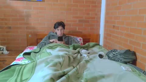 johan70nsexy online show from 03/05/26, 06:04