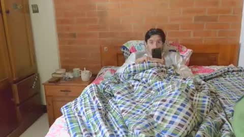 johan70nsexy online show from 04/01/26, 02:25