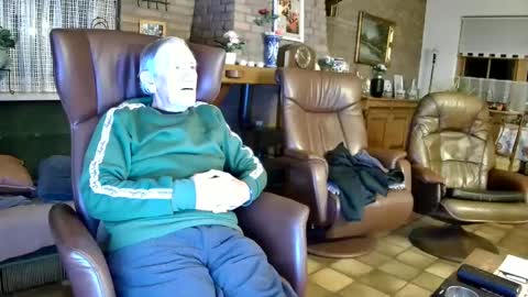 Snapshot of johan7_heet chatting on 12/01/24, 05:57 johan7 heet online show from 12/01/24, 05:57