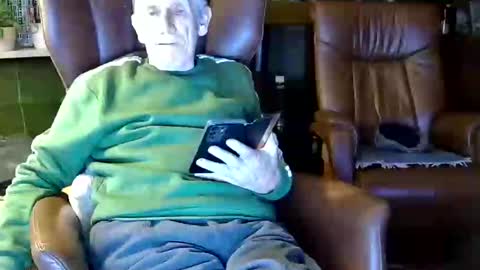 Snapshot of johan7_heet chatting on 12/11/24, 07:36 johan7 heet online show from 12/11/24, 07:36